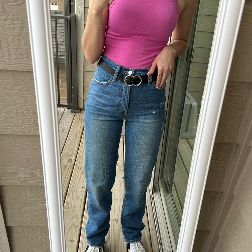 Universal Thread Blue Straight Leg Jeans Classic Design